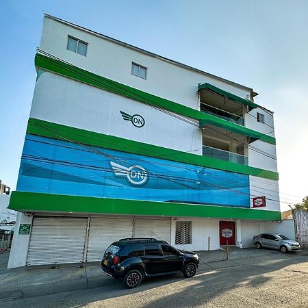 Hotel Bazurto Plaza Cartagena Екстериор снимка