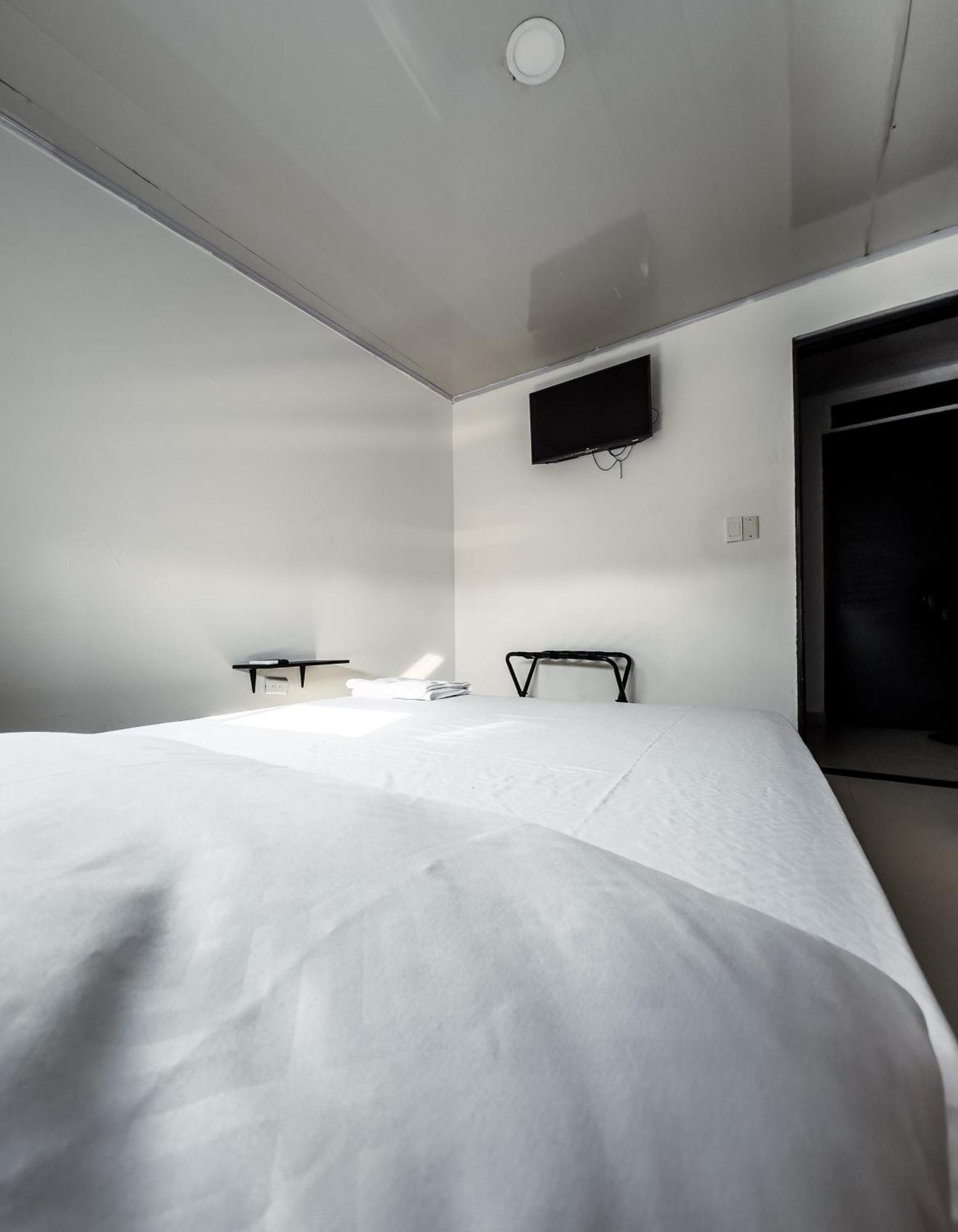Hotel Bazurto Plaza Cartagena Екстериор снимка