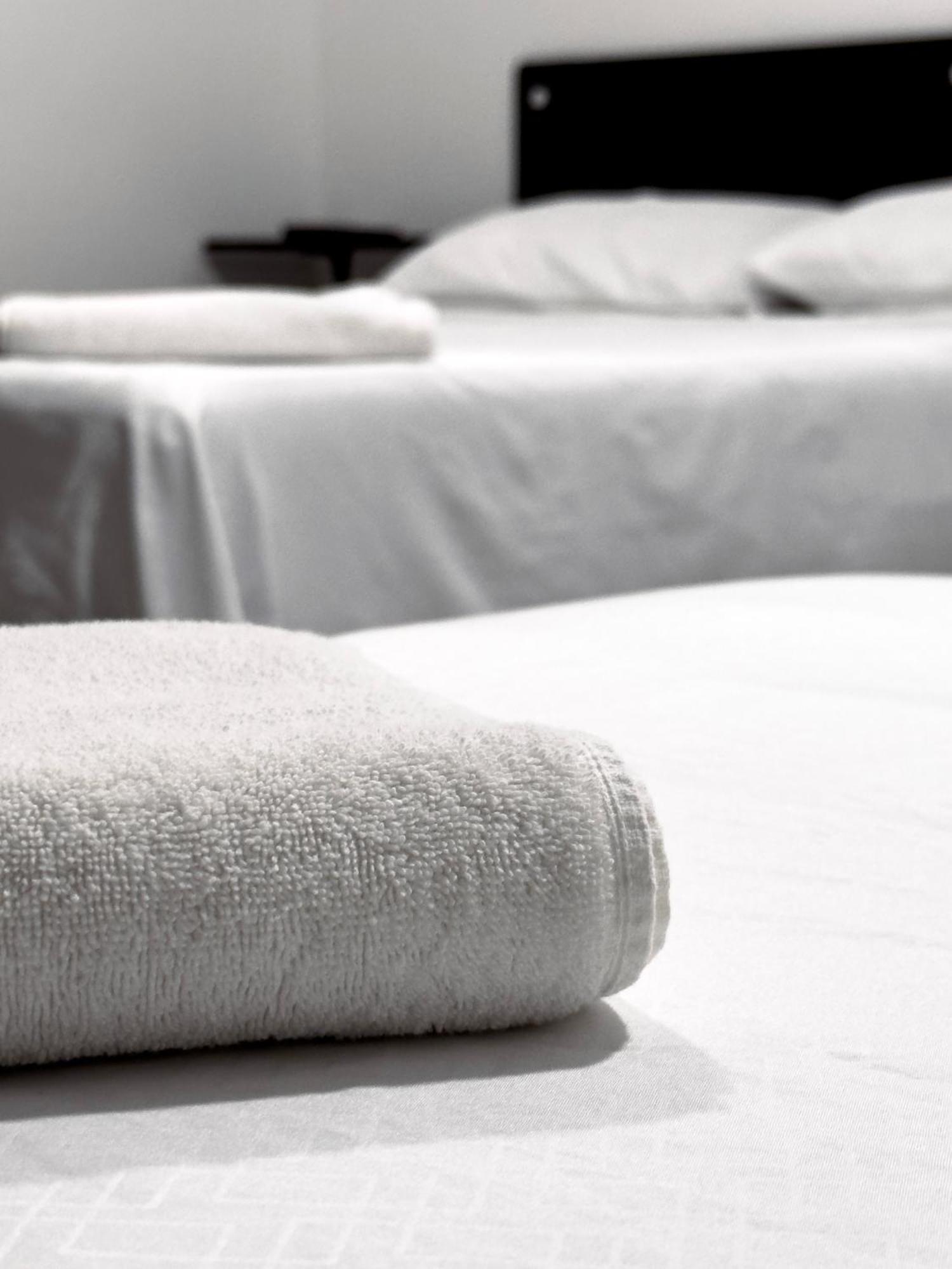 Hotel Bazurto Plaza Cartagena Екстериор снимка