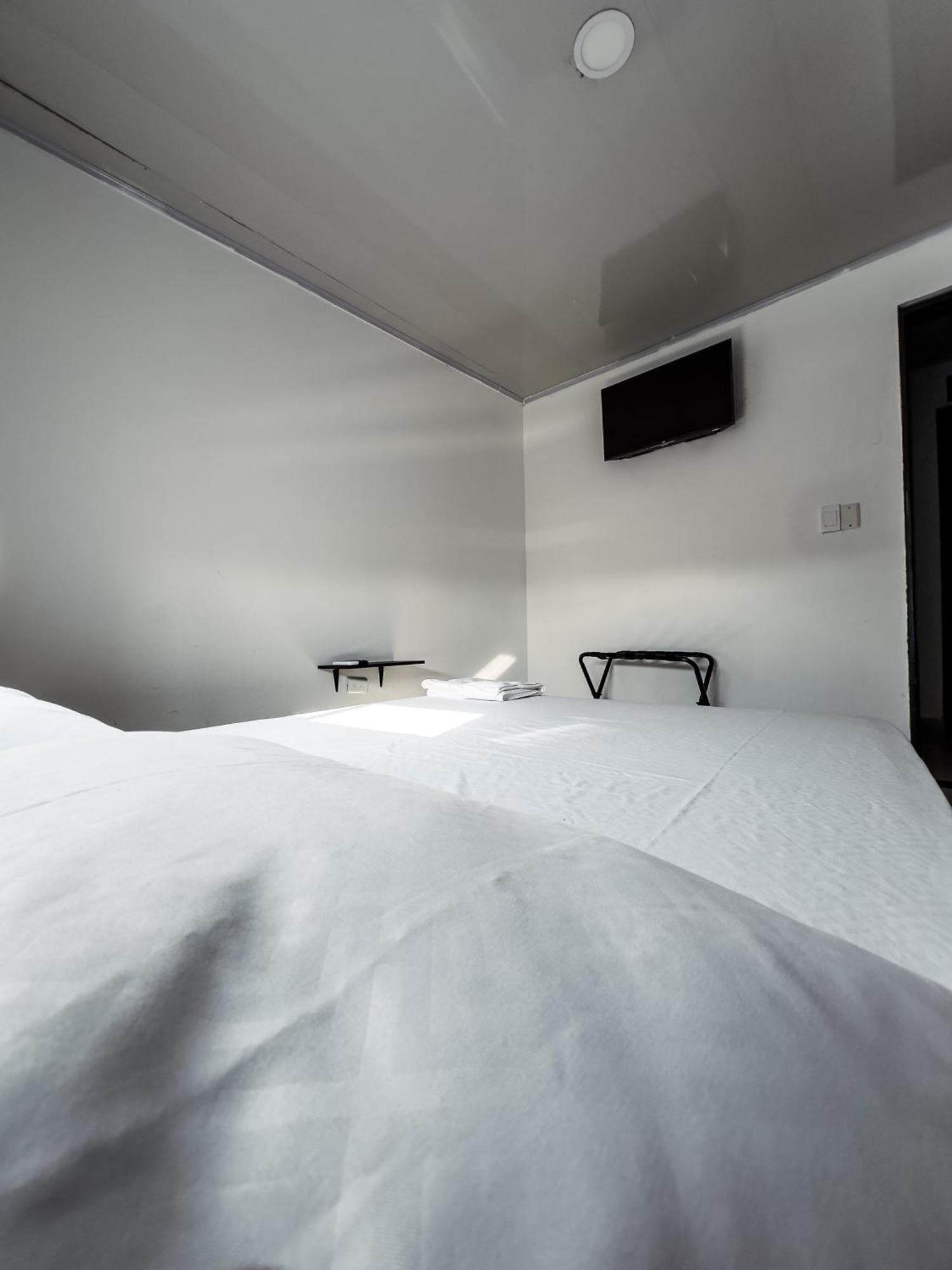Hotel Bazurto Plaza Cartagena Екстериор снимка